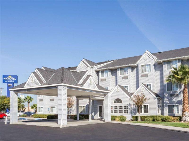 Microtel Inn & Suites Modesto Ceres Bagian luar foto
